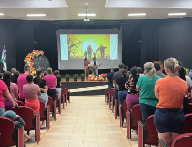 Concluída a 2ª Edição do Projeto “Escola para Pais” e fortalece laços entre famílias e escolas